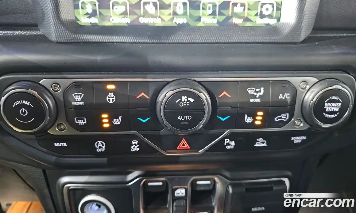 Jeep Wrangler 2021 2.0 Автомат в Москве № 215455, фото 17