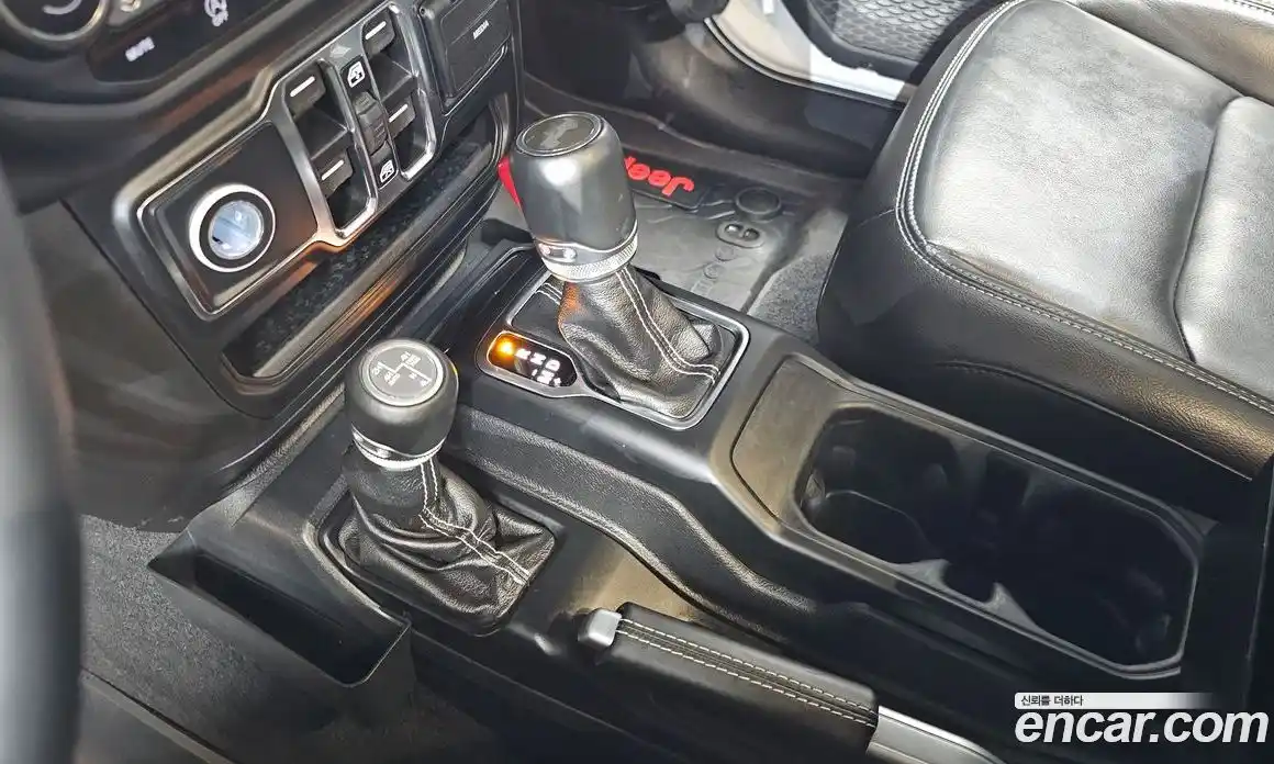 Jeep Wrangler 2021 2.0 Автомат в Москве № 215455, фото 8