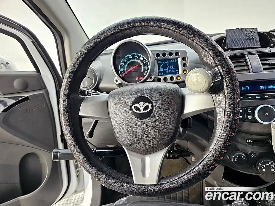 Chevrolet Matiz 2010 1.0 Автомат в Москве № 215765, фото 12