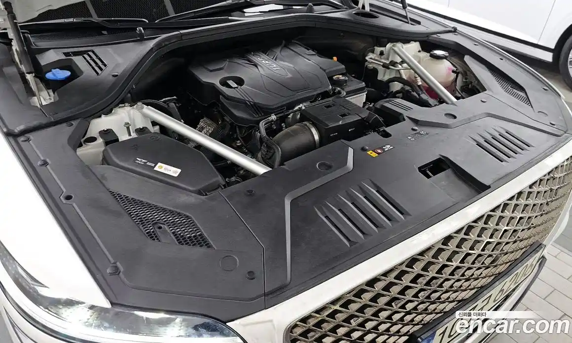 Genesis GV70 2024 2.5 Автомат в Москве № 21934, фото 18