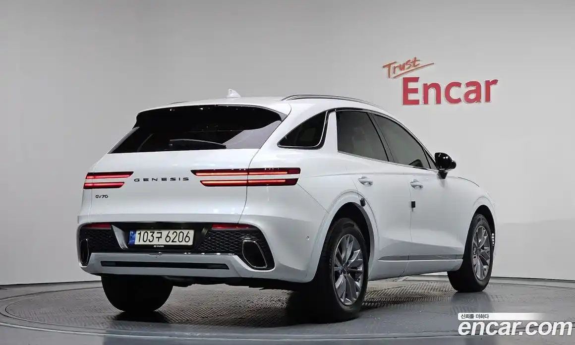 Genesis GV70 2024 2.5 Автомат в Москве № 21934, фото 6