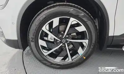 Renault QM6 2026 2.0 Автомат в Москве № 219893, миниатюра 5