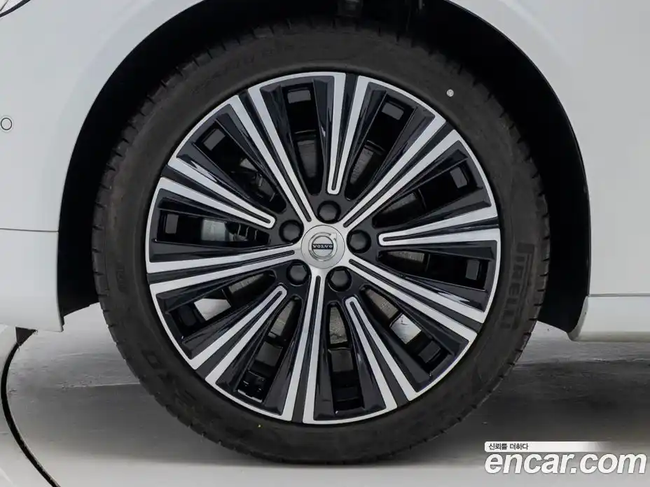 Volvo S90 2024 2.0 Автомат в Москве № 222140, фото 5