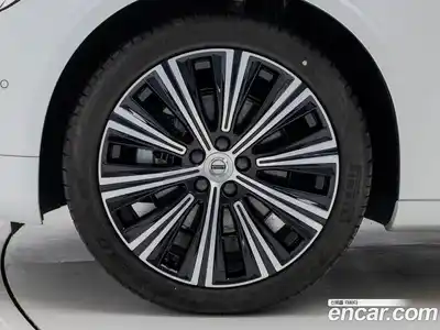 Volvo S90 2024 2.0 Автомат в Москве № 222140, миниатюра 5