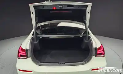 Mercedes-Benz A-Class 2021 2.0 Автомат в Москве № 222939, миниатюра 10