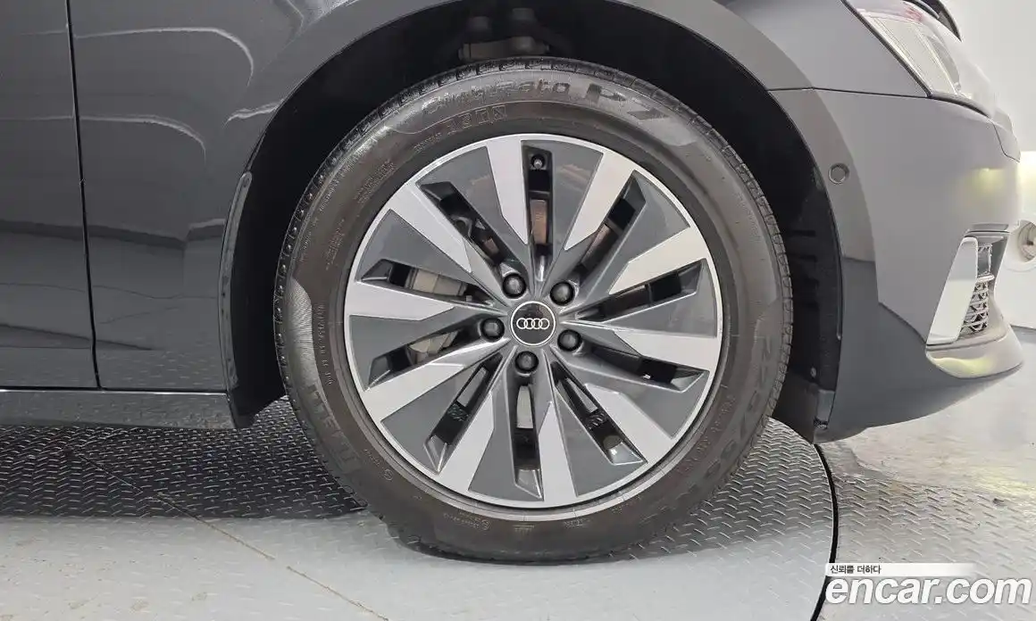 Audi A6 2021 2.0 Автомат в Москве № 224000, фото 8