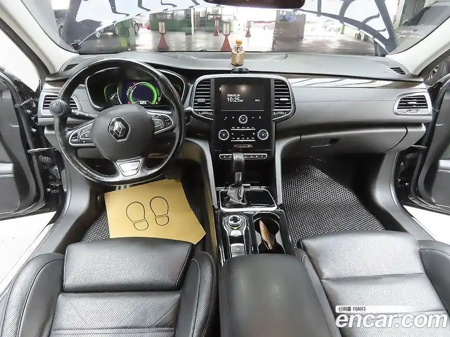 Renault SM6 2016 1.6 Автомат в Москве № 227494, фото 9