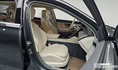 Mercedes-Benz S-Class, 2023