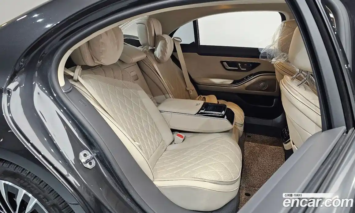 Mercedes-Benz S-Class 2023 3.0 Автомат в Москве № 229515, фото 19