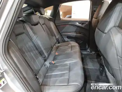 Audi Q4 e-tron 2025 0.2 Автомат в Москве № 230252, миниатюра 11