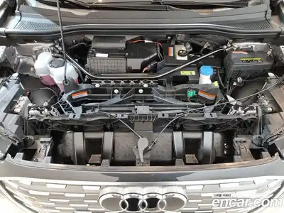 Audi Q4 e-tron 2025 0.2 Автомат в Москве № 230252, миниатюра 6