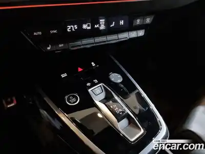 Audi Q4 e-tron 2025 0.2 Автомат в Москве № 230252, миниатюра 9