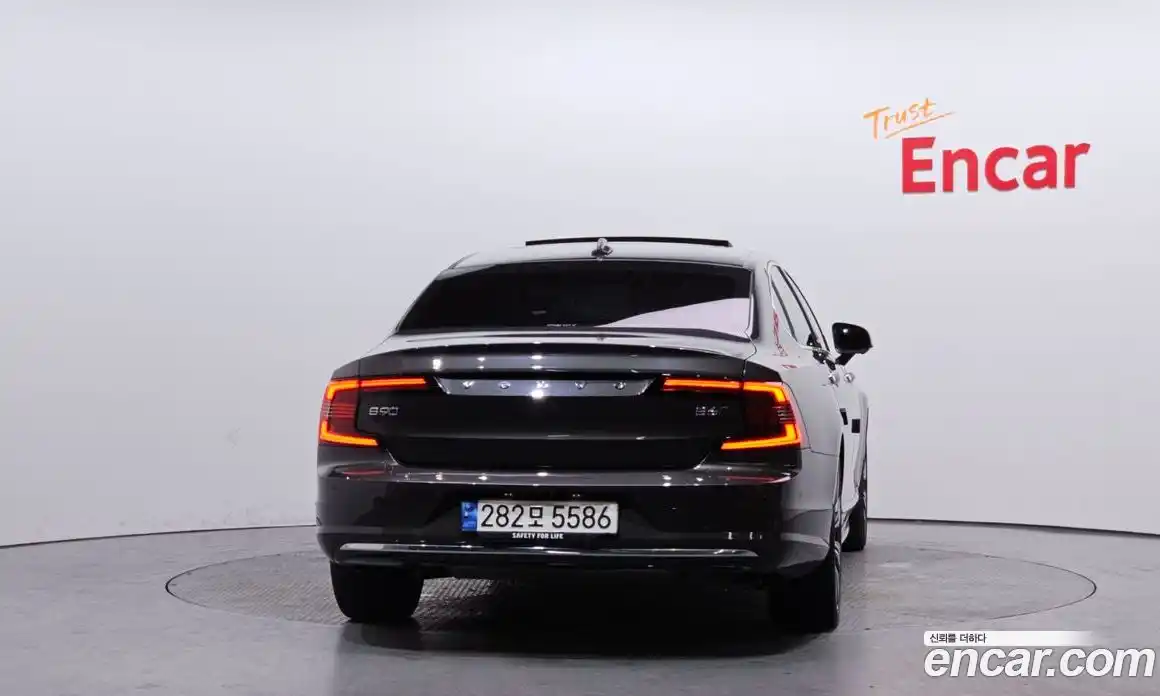 Volvo S90 2023 2.0 Автомат в Москве № 230478, фото 9