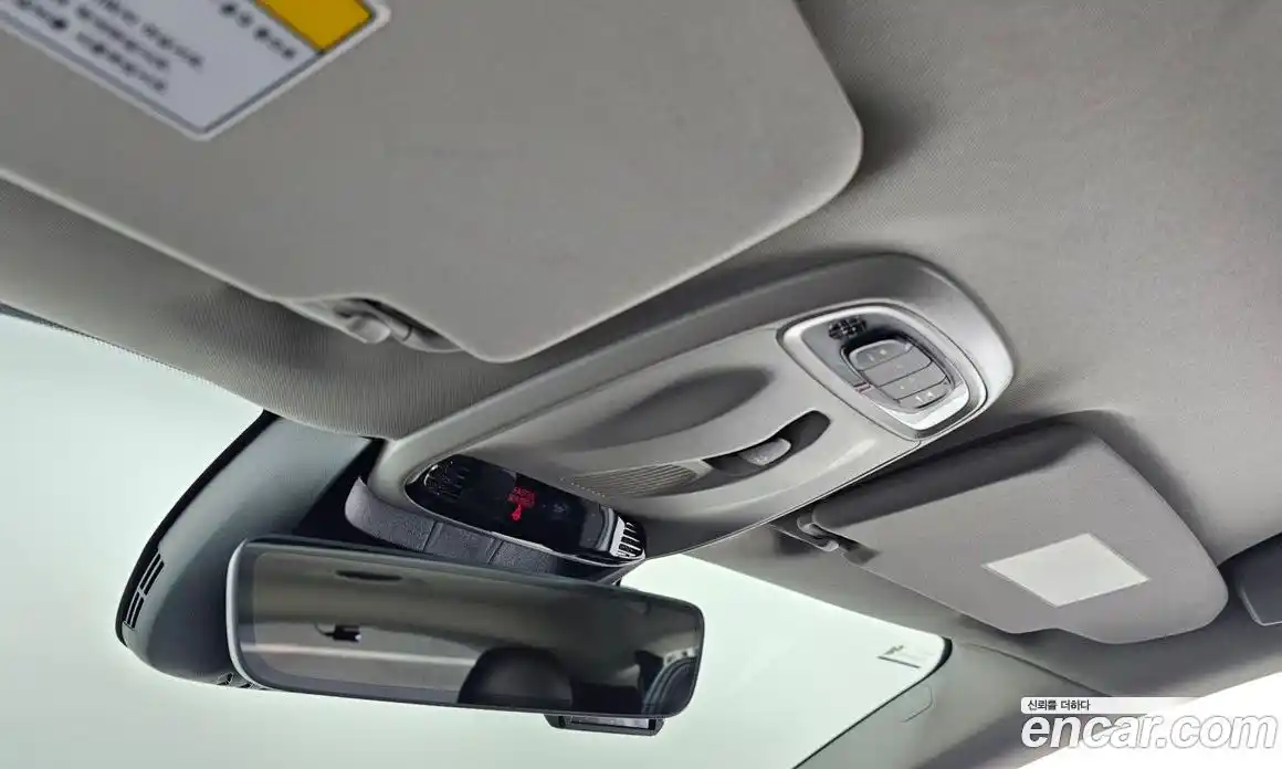 Volvo V40 2019 2.0 Автомат в Москве № 230497, фото 15