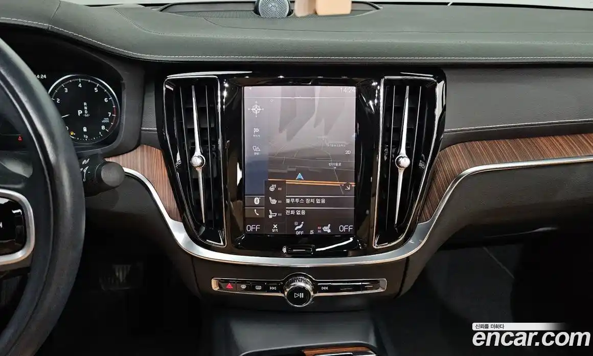 Volvo S60 2022 2.0 Автомат в Москве № 230574, фото 17