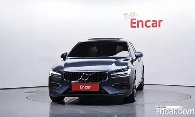 Volvo S60 2022 2.0 Автомат в Москве № 230574, миниатюра 7