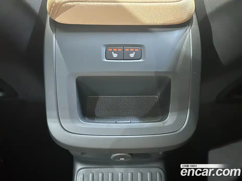 Volvo XC60 2025 2.0 Автомат в Москве № 230736, фото 17