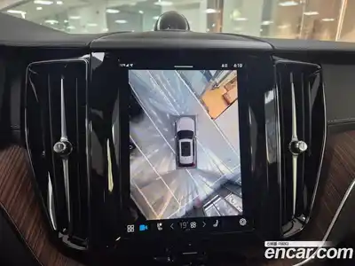 Volvo XC60 2025 2.0 Автомат в Москве № 230812, миниатюра 8