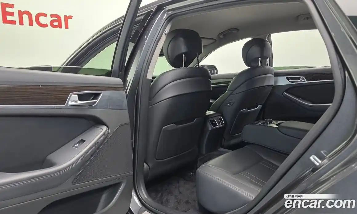 Genesis G80 2017 3.3 Автомат в Москве № 23109, фото 3