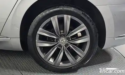 Volkswagen Arteon 2020 2.0 Автомат в Москве № 232092, миниатюра 11