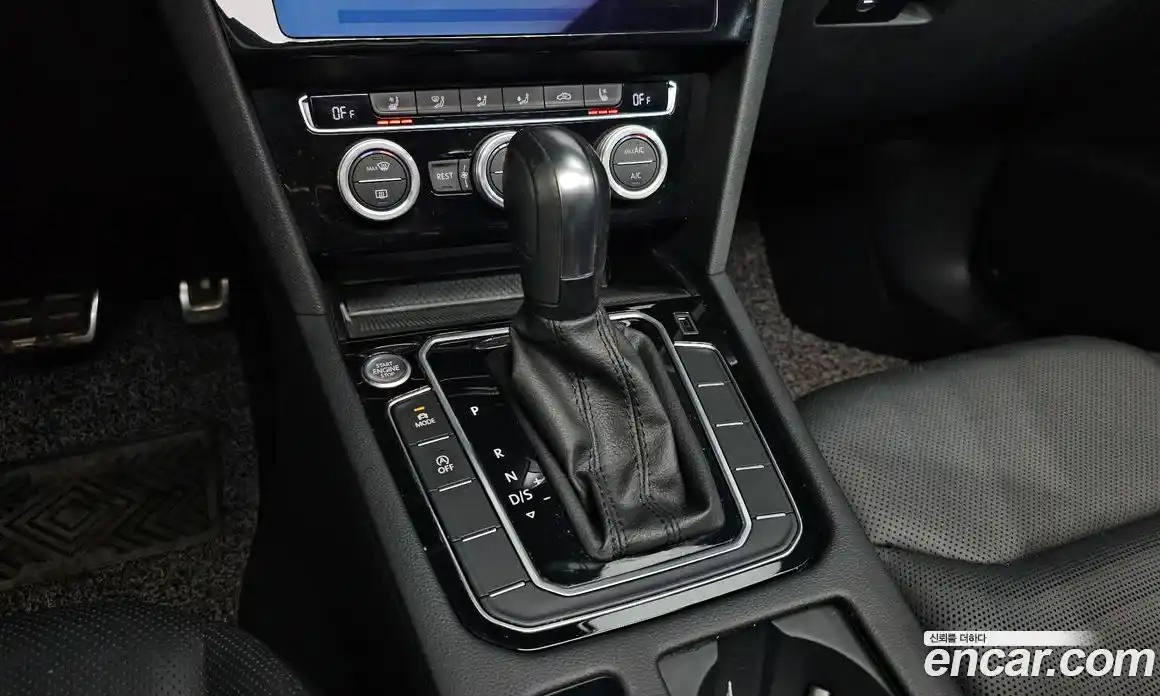 Volkswagen Arteon 2020 2.0 Автомат в Москве № 232092, фото 13