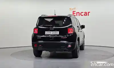 Jeep Renegade 2018 2.0 Автомат в Москве № 232289, миниатюра 11