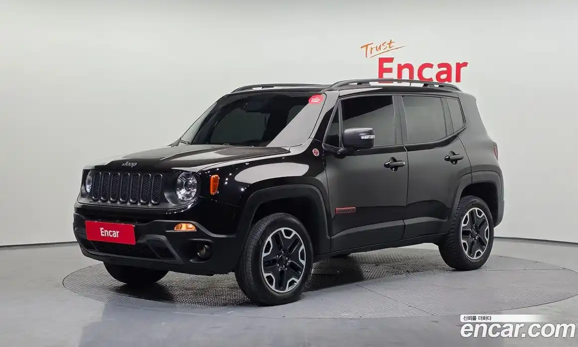 Jeep Renegade 2018 2.0 Автомат в Москве № 232289, фото 18