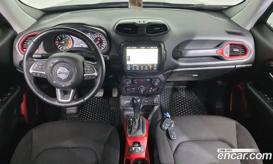 Jeep Renegade 2018 2.0 Автомат в Москве № 232289, фото 9