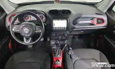 Jeep Renegade 2018 2.0 Автомат в Москве № 232289, миниатюра 9
