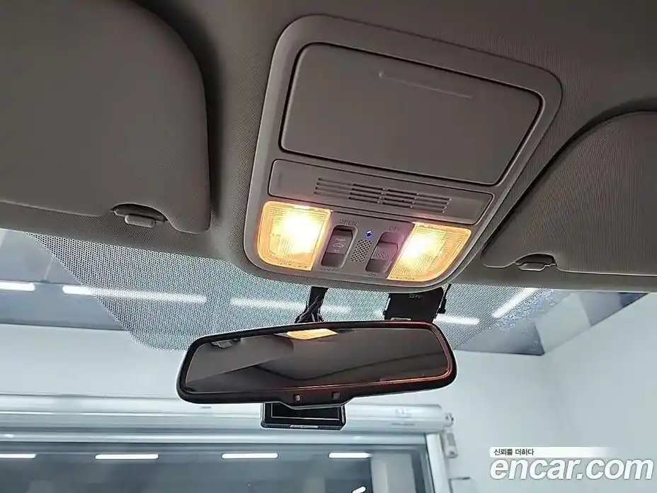 Honda Odyssey 2016 3.5 Автомат в Москве № 233001, фото 18