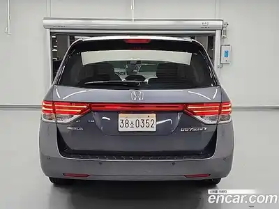 Honda Odyssey 2016 3.5 Автомат в Москве № 233001, миниатюра 3