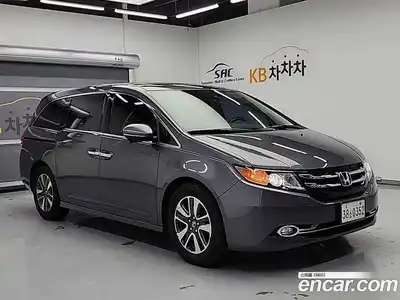 Honda Odyssey 2016 3.5 Автомат в Москве № 233001, миниатюра 4