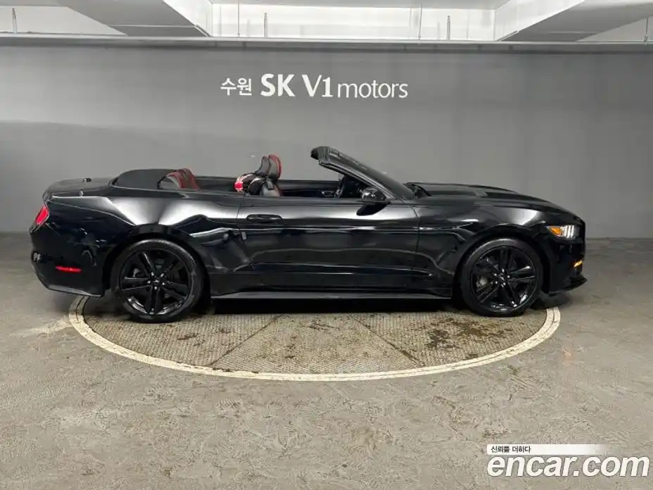 Ford Mustang 2017 2.3 Автомат в Москве № 233299, фото 3