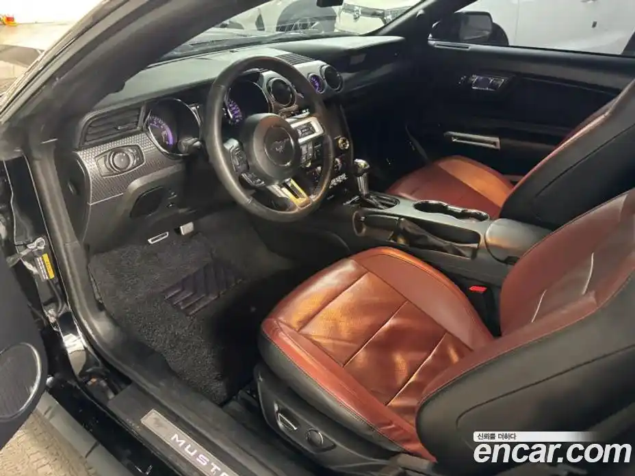 Ford Mustang 2017 2.3 Автомат в Москве № 233299, фото 6