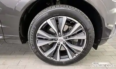 Volvo XC60 2022 2.0 Автомат в Москве № 251017, миниатюра 9