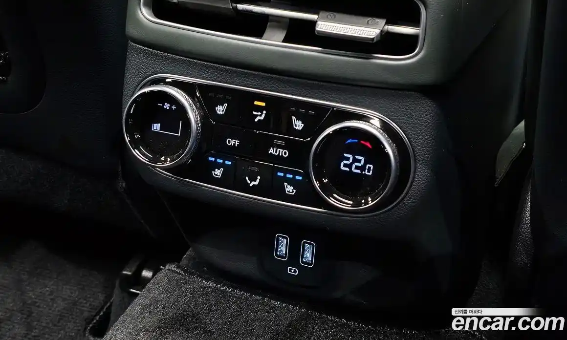 Genesis GV70 2023 2.5 Автомат в Москве № 25493, фото 12