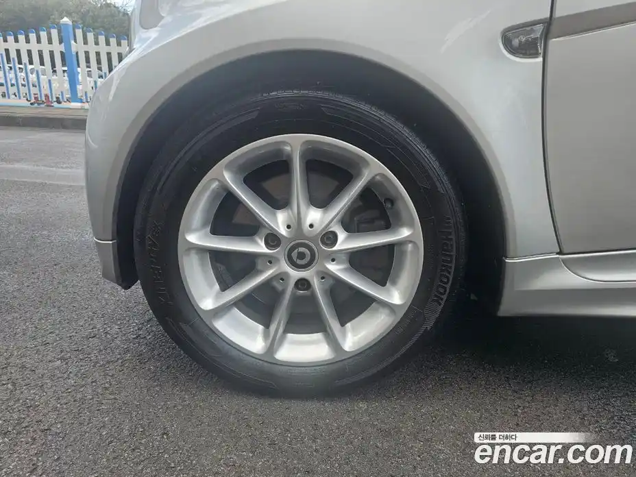 Smart Fortwo 2013 1.0 Автомат в Москве № 259512, фото 5