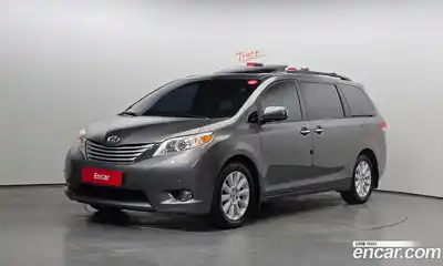Toyota Sienna 2014 3.5 Автомат в Москве № 261903, миниатюра 11