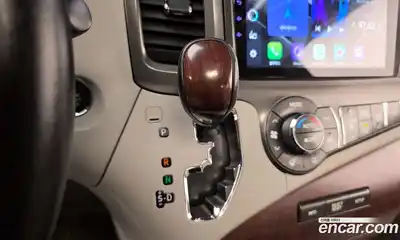 Toyota Sienna 2014 3.5 Автомат в Москве № 261903, миниатюра 2