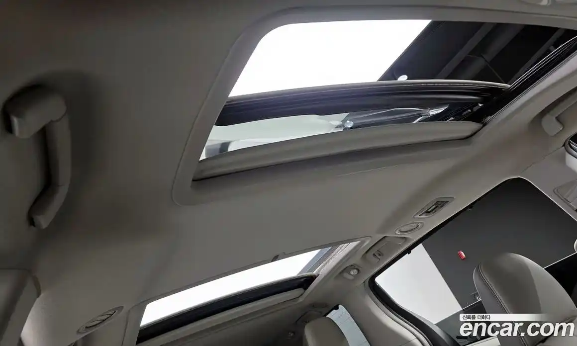 Toyota Sienna 2014 3.5 Автомат в Москве № 261903, фото 7