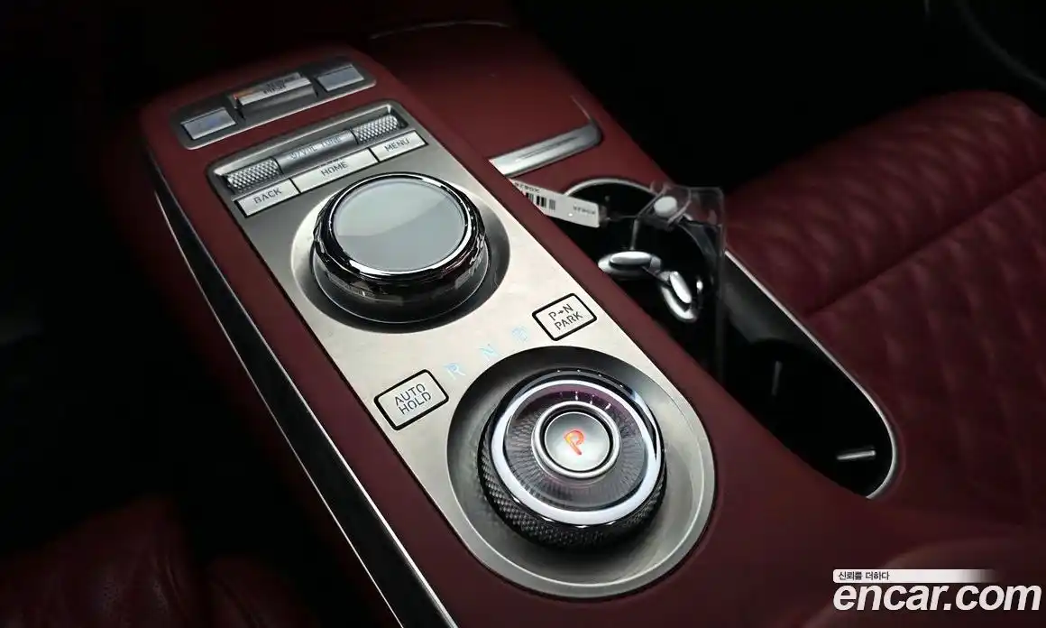 Genesis GV70 2024 2.5 Автомат в Москве № 26270, фото 14