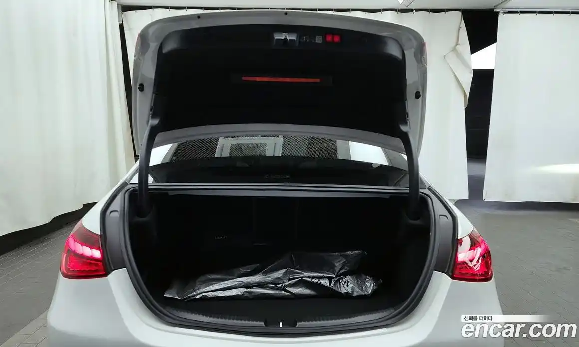 Mercedes-Benz C-Class 2024 2.0 Автомат в Москве № 262978, фото 20