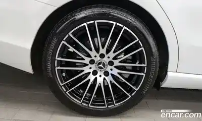 Mercedes-Benz C-Class 2024 2.0 Автомат в Москве № 262978, миниатюра 5