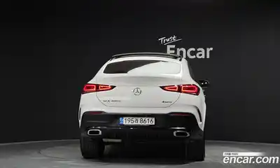 Mercedes-Benz GLE-Class 2022 2.9 Автомат в Москве № 263012, миниатюра 4