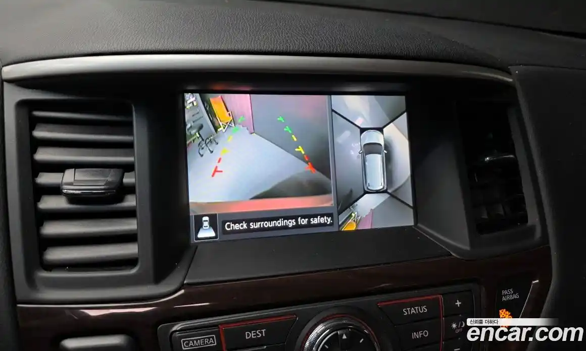 Nissan Pathfinder 2016 3.5 Автомат в Москве № 265802, фото 9