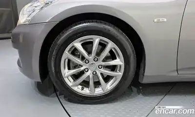 Infiniti G 2009 3.7 Автомат в Москве № 267456, миниатюра 6