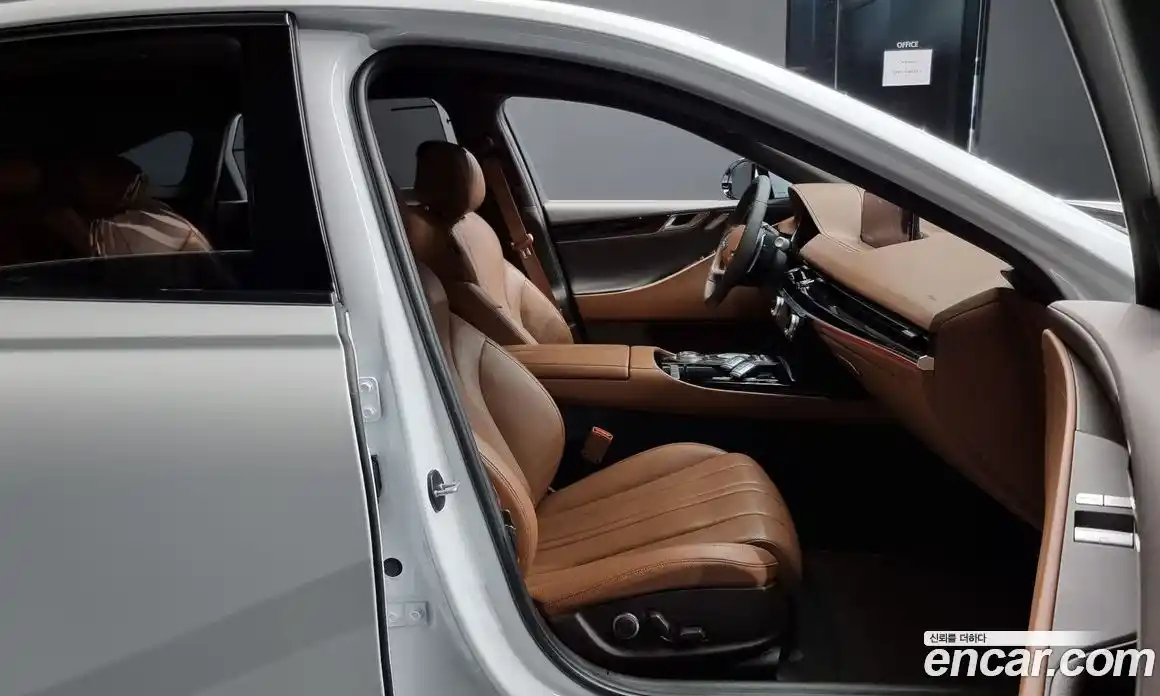 Genesis G80 2021 2.5 Автомат в Москве № 26897, фото 18