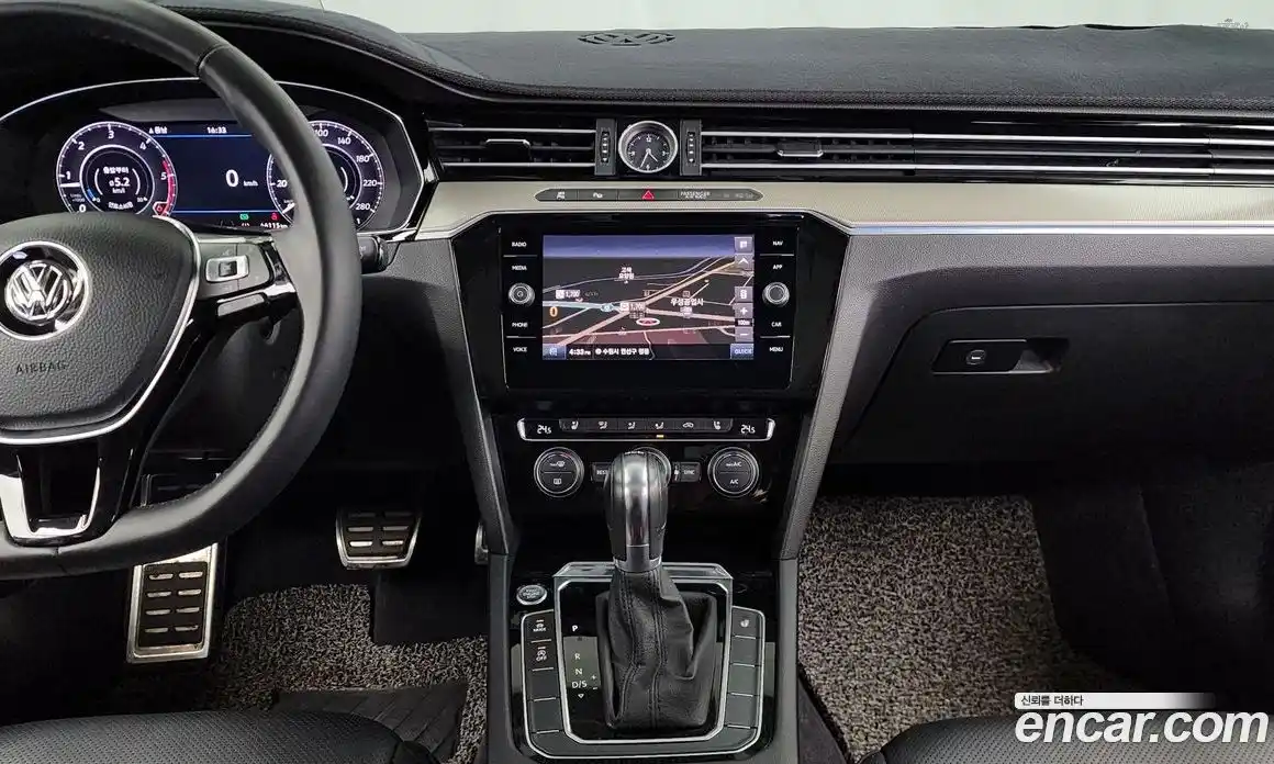 Volkswagen Arteon 2019 2.0 Автомат в Москве № 276373, фото 14