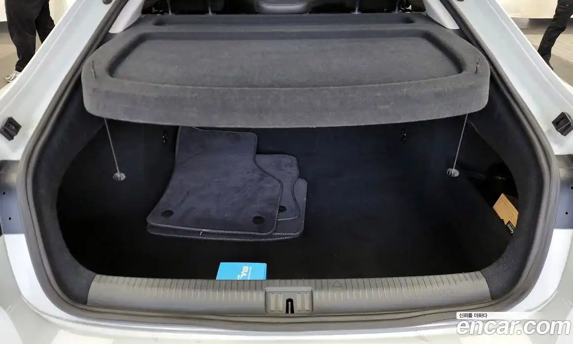 Volkswagen Arteon 2019 2.0 Автомат в Москве № 276373, фото 20