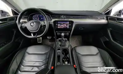Volkswagen Arteon 2019 2.0 Автомат в Москве № 276373, миниатюра 7